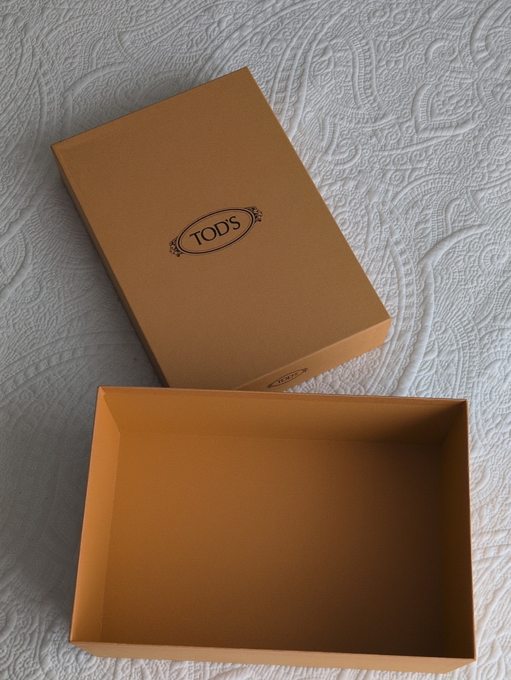 TOD'S Authentic Box - Picture 9 of 9